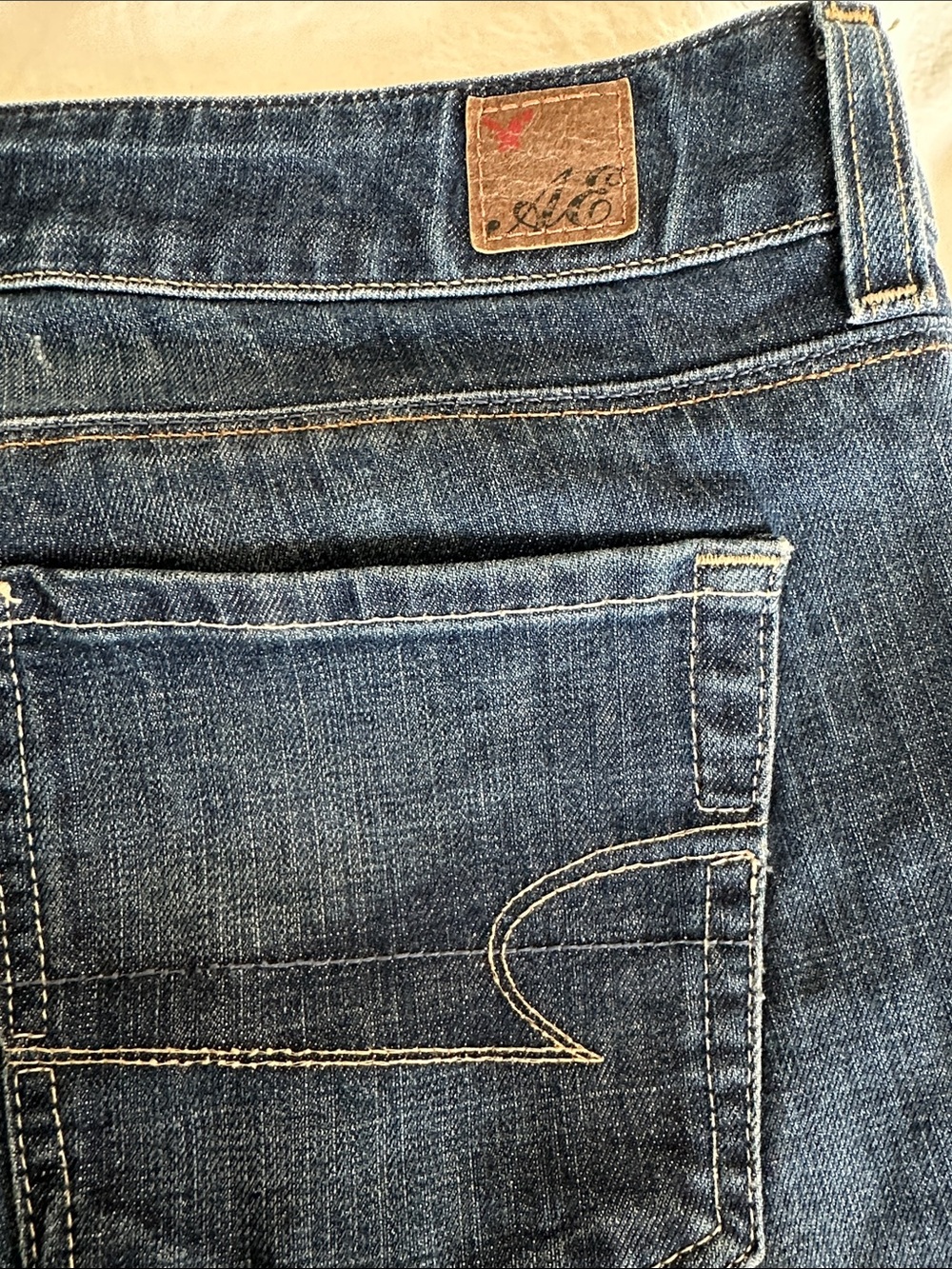 American Eagle 12 Short Straight Leg Jeans - Indigo Blue